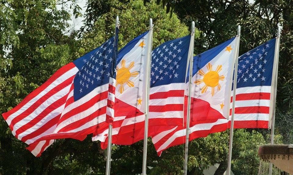 Philippine and American flags (Photo from US Embassy in the Philippines / Facebook / File Photo / MANILA BULLETIN)
