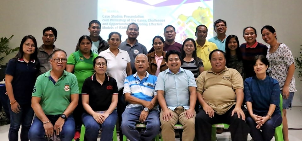 Workshop participants who attended the case studies presentation cum writeshop of the ISARD project.