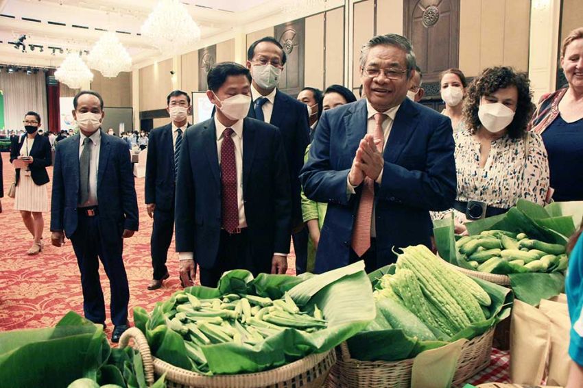 Yim Chhay Ly attends the celebration of World Food Safety Day on June 30. (Photo: Heng Chivoan)